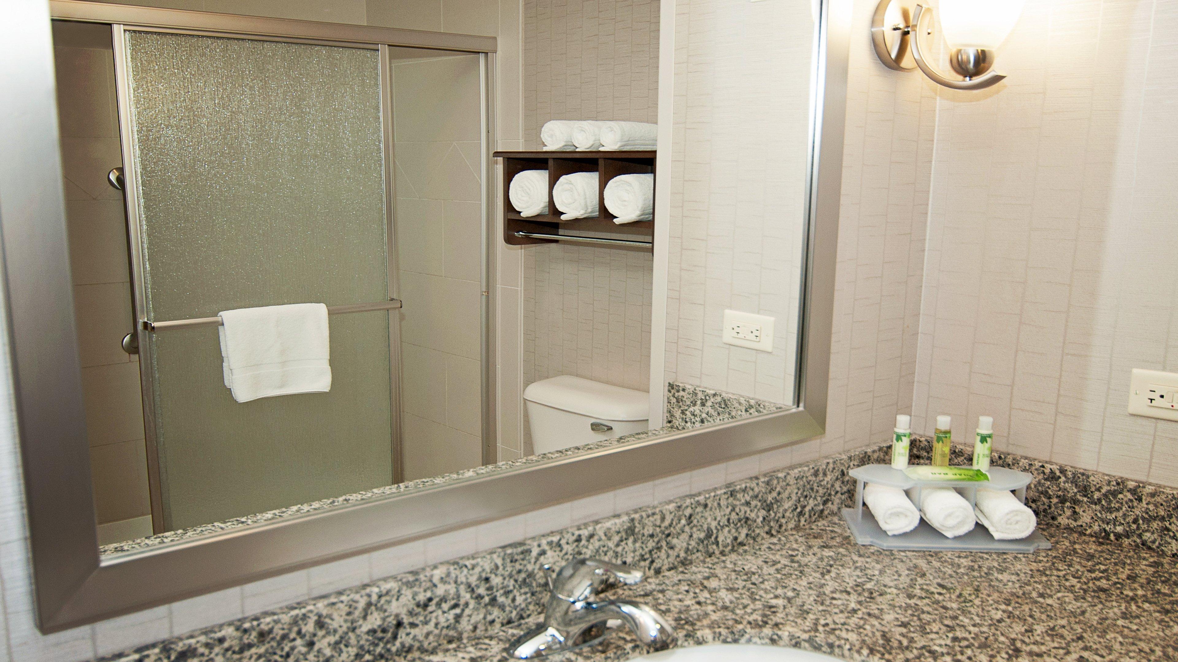 Holiday Inn Express Hotel & Suites Wichita Northeast By Ihg Dış mekan fotoğraf